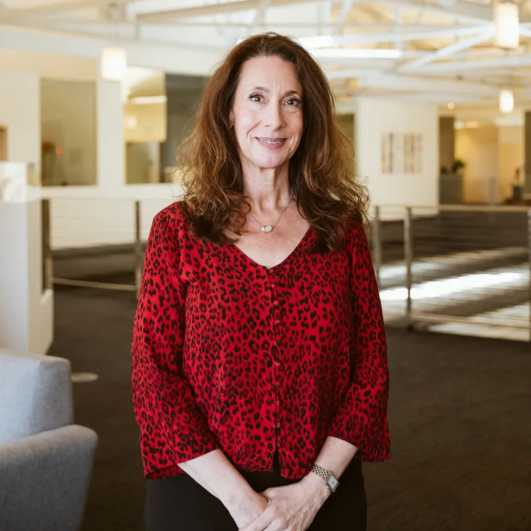 Headshot of Bonnie Grossman