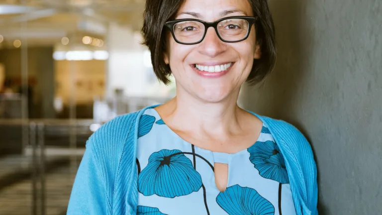 Headshot of Shirin Vakharia