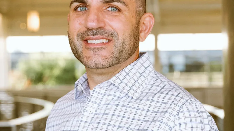 Headshot of Eric Saddik
