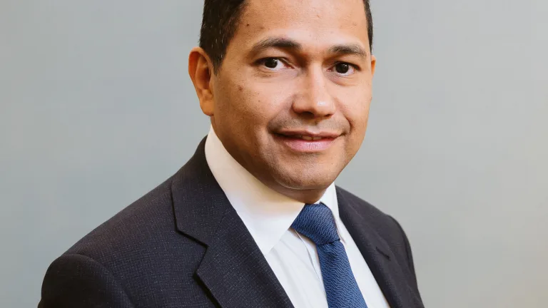Headshot of Saul Peña