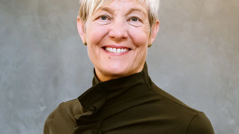Headshot of Roxanne Richards